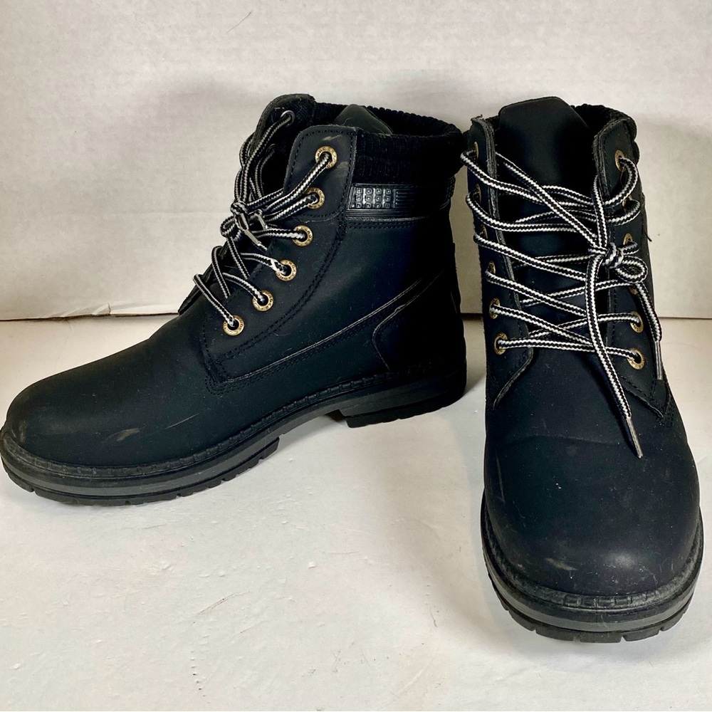 Women's Black Lace-Up Military Combat Boots Durable & Stylish Size 38 7 7.5